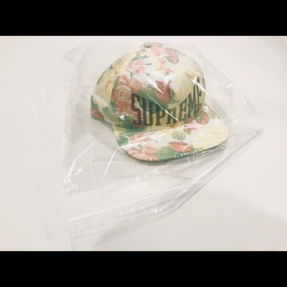 Supreme Floral 5 Panel White Hat SS18 -SOLD OUT- - Picture 5 of 6
